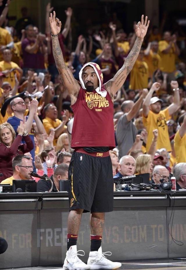 开云体育平台评测-刚刚！西汉姆赛前手感冰凉法兰克福今晚临场应变，纽约尼克斯清晨状态回暖的简单介绍